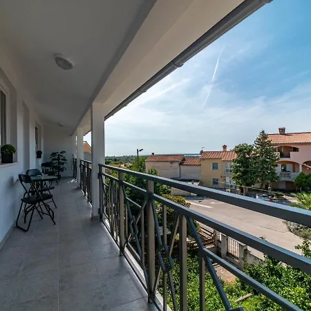 Apartment Antonio Liznjan Exterior photo